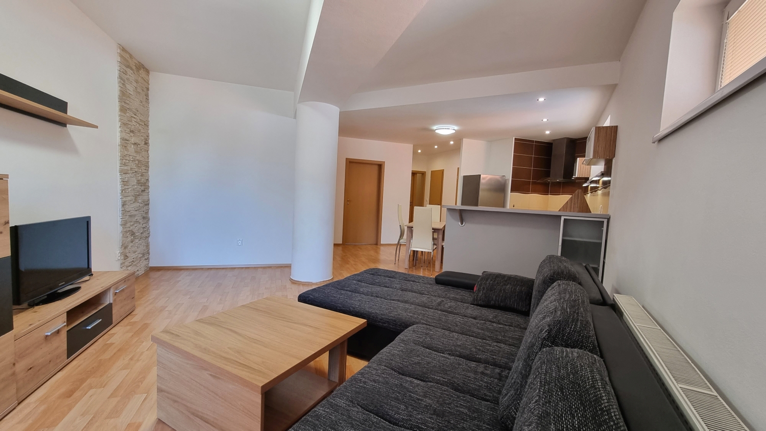 EXKLUZÍVNE! Výnimočný 2-izbový byt s balkónom, výborná lokalita, predaj, Žilina – centrum, Cena: 174.900,- €.