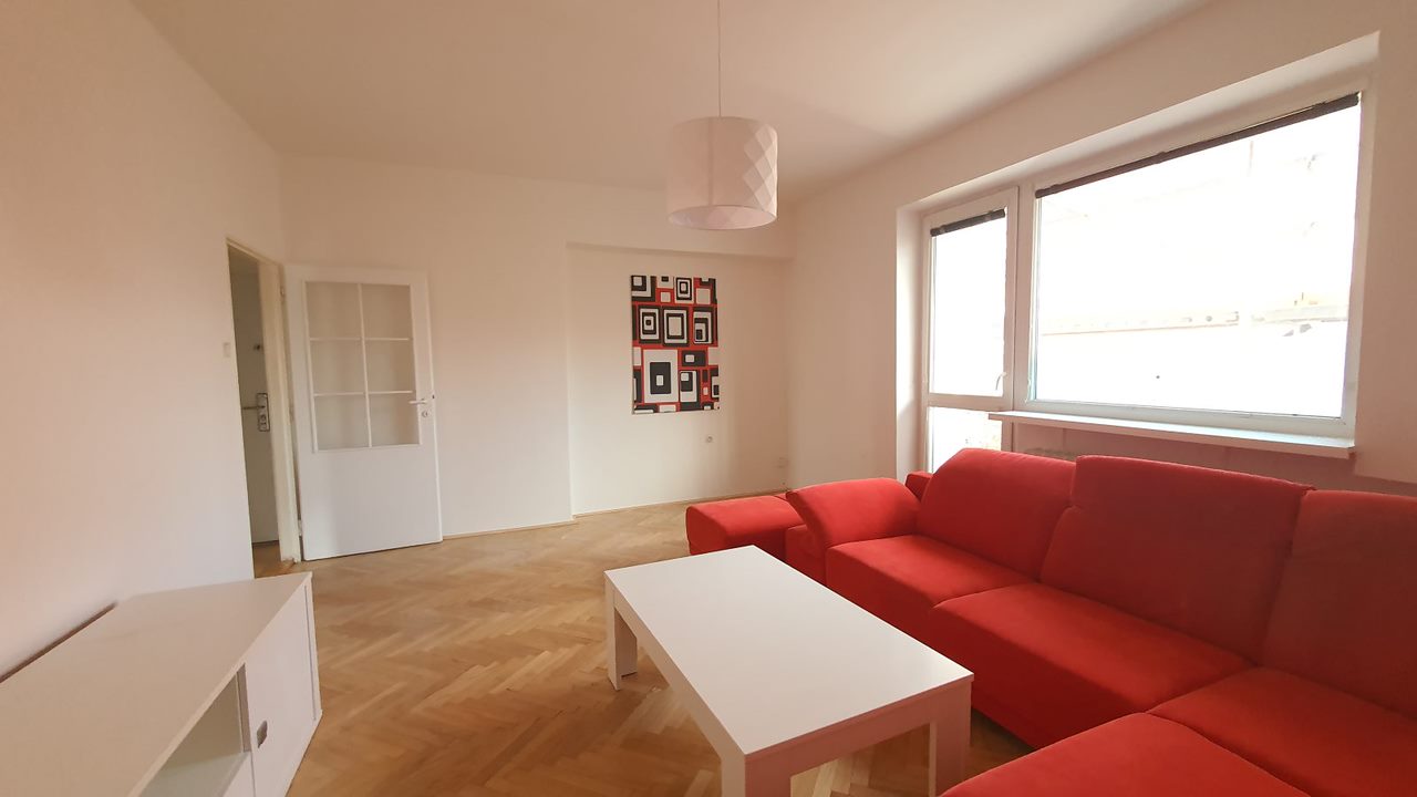 Prenájom 3 izbový byt Malá Praha, Cena: 730 €/mes