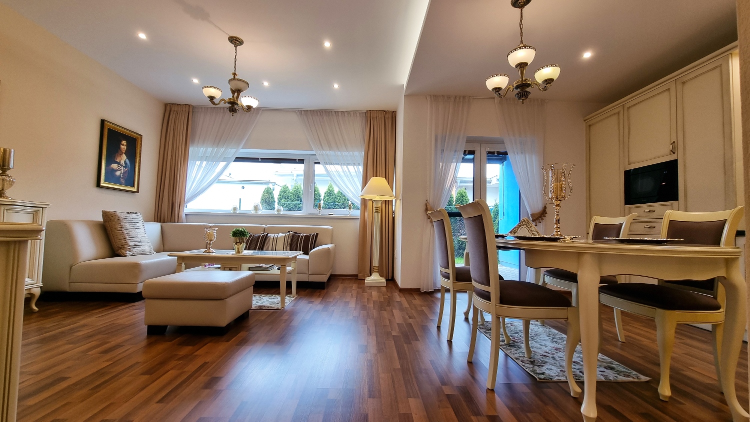 REZERVÁCIA - Exkluzívny 4-izbový rodinný dom typu bungalov, 2 kúpeľne, predaj, Žilina - Juh, Cena: 399.000 €