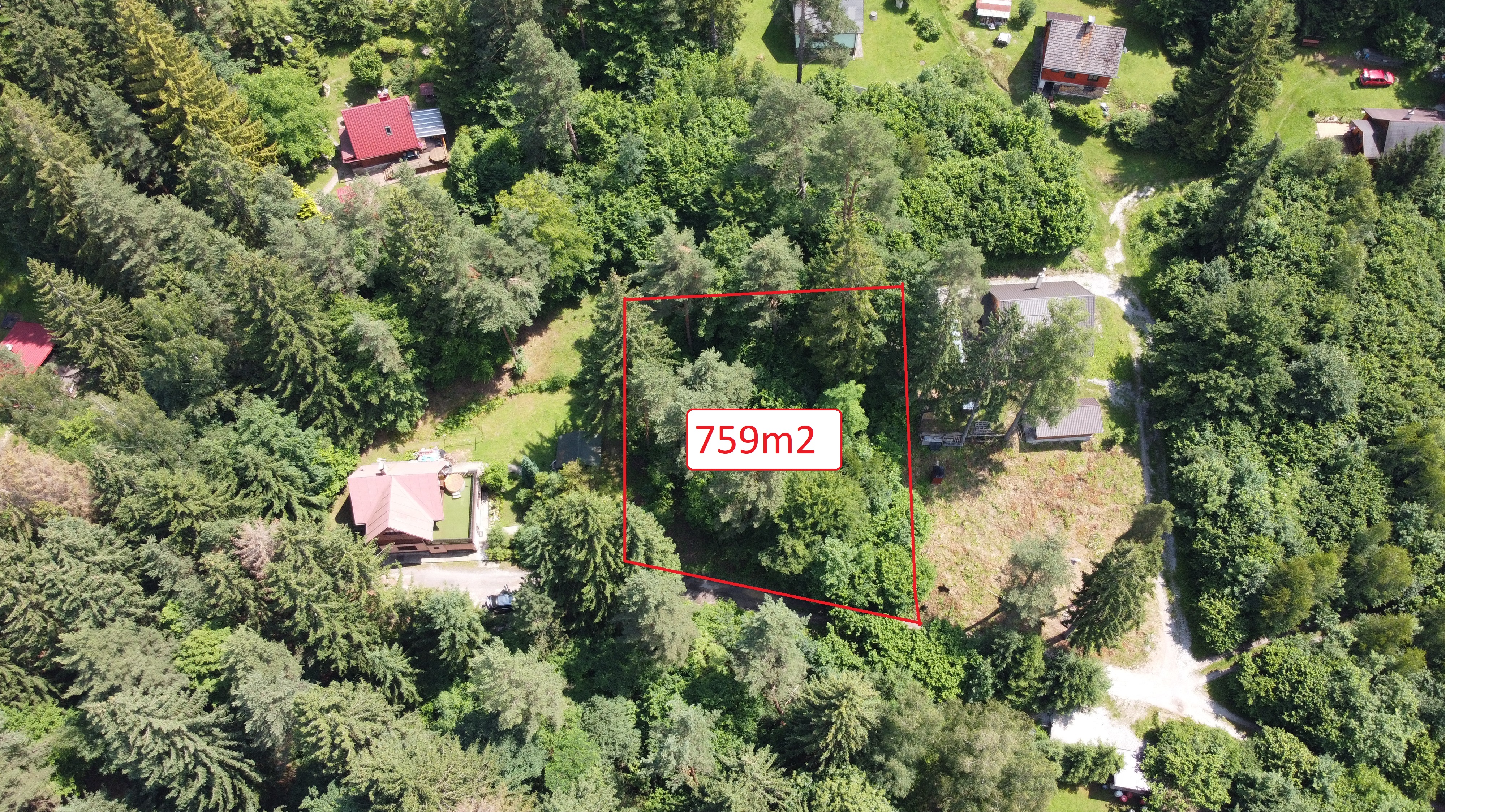 Predaj stavebný pozemok 759m2, Varín, Cena: 30.360€