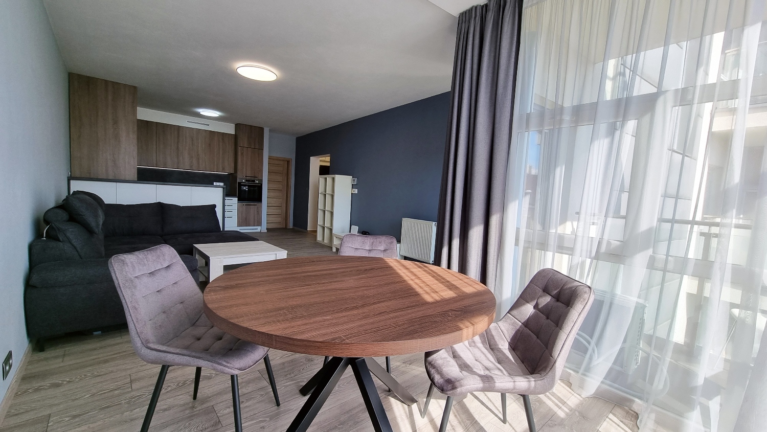 EXKLUZÍVNE! Štýlový 2-izbový byt, balkón, krásny park, predaj, Žilina – Bôrik, Cena: 244.000 €