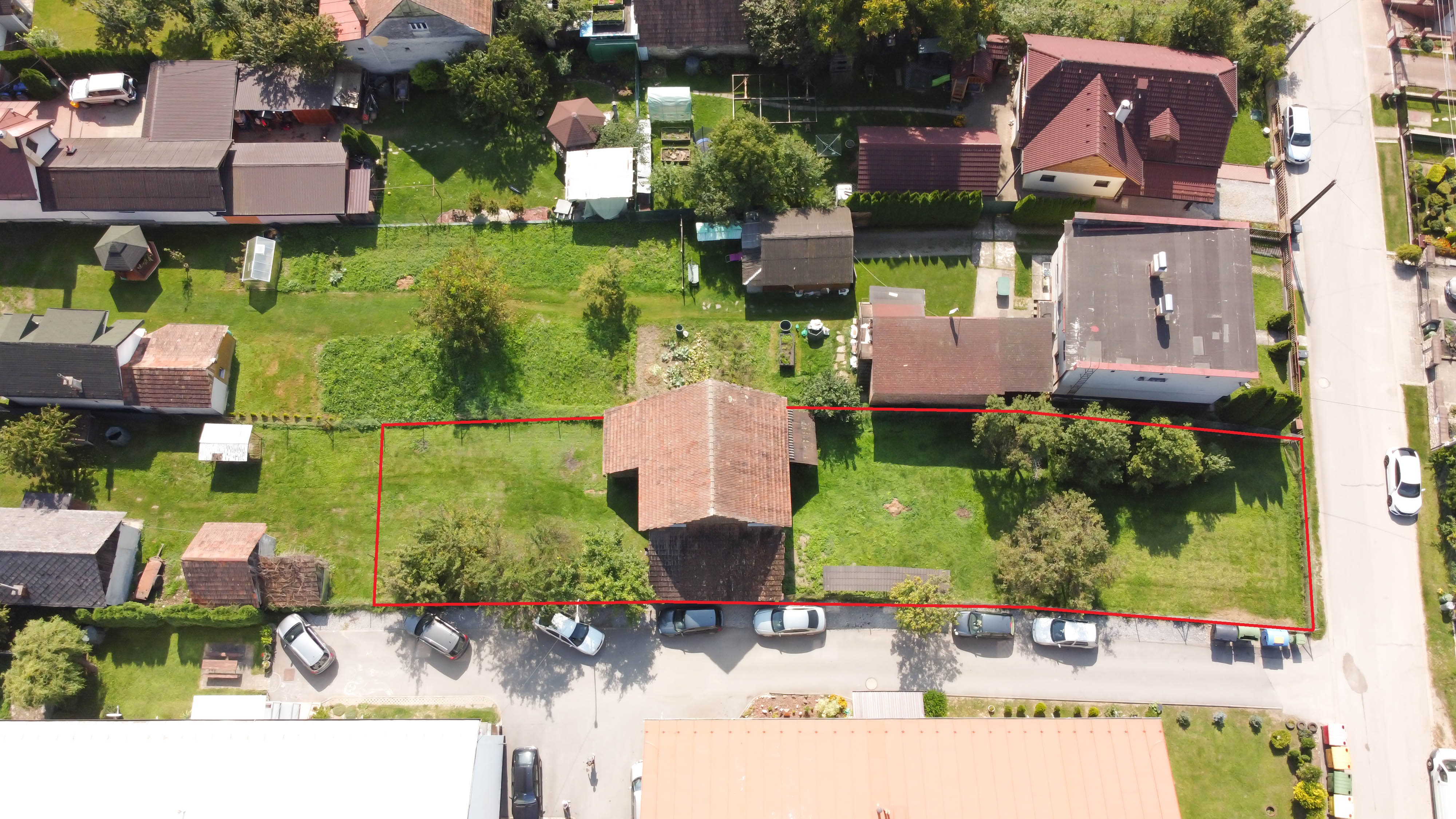 Predaj stavebný pozemok Nededza, 725m2