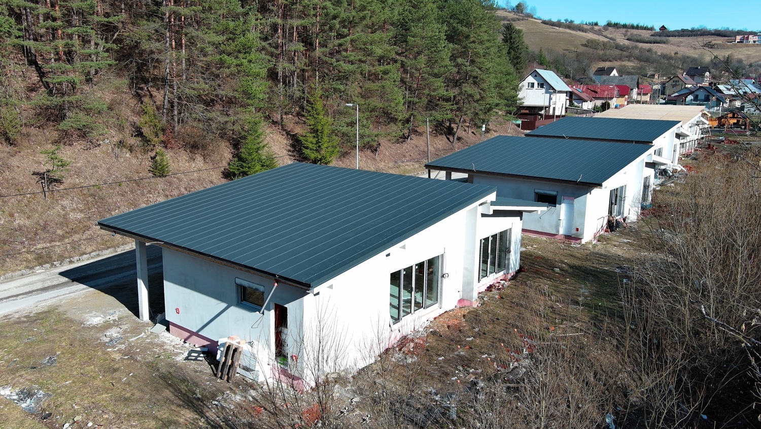 Exkluzívny slnečný 4-izbový rodinný dom s garážou, krásne prostredie, predaj, 14 km od Žiliny, Cena: 249.000 €