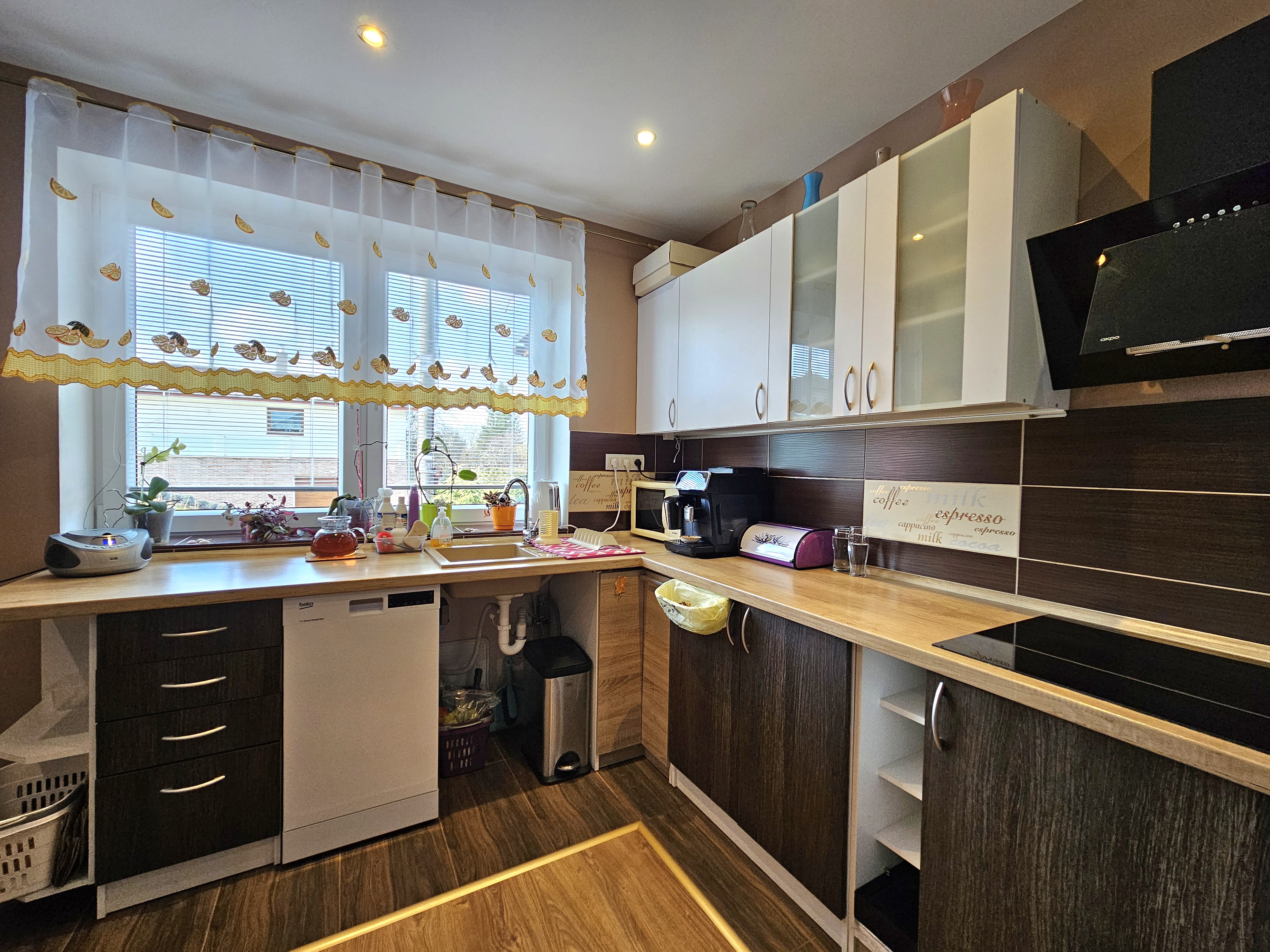 Prenájom rodinný dom, Žilina - Trnové, Cena: €950