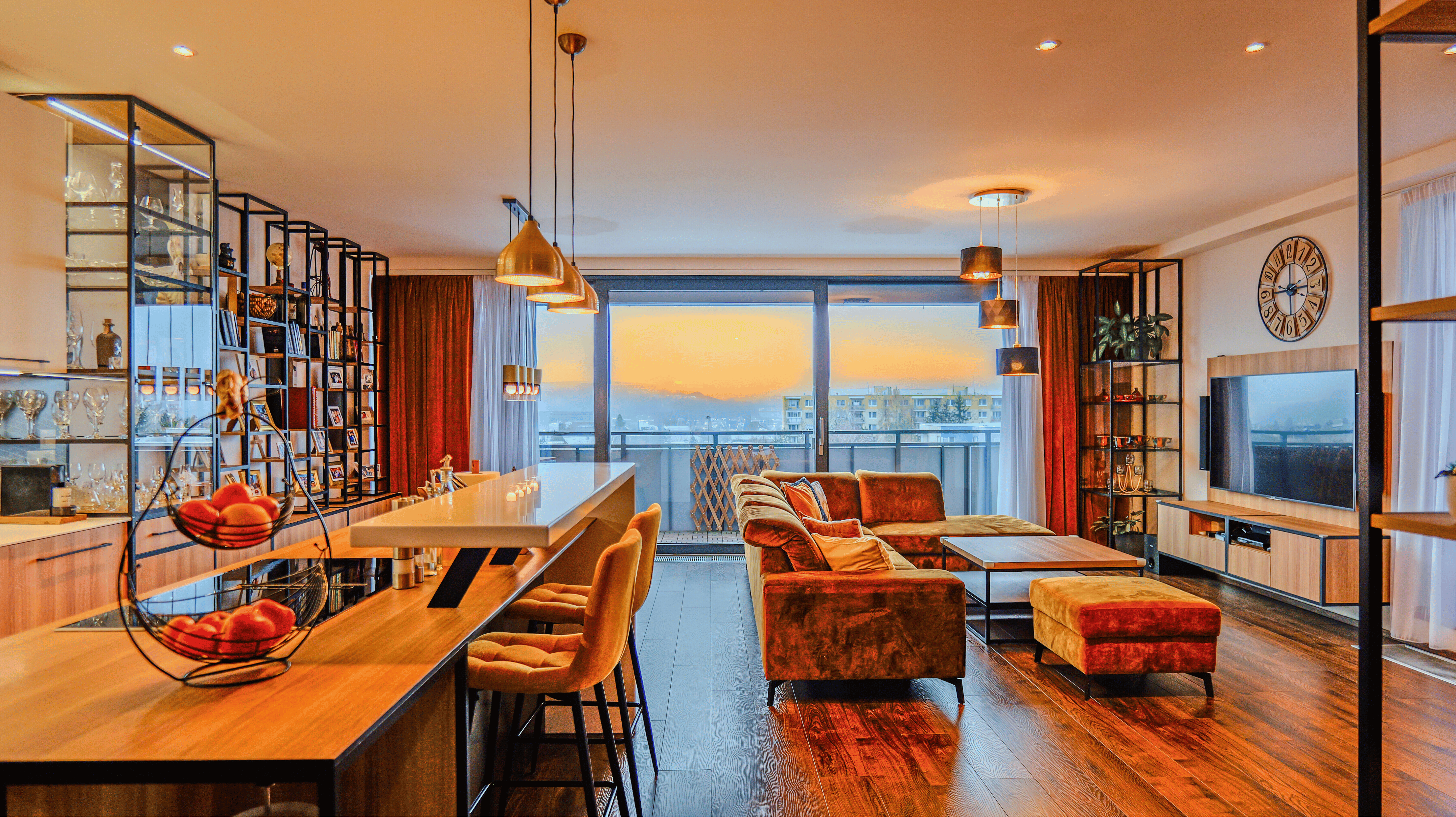 Elegancia s nadhľadom: 4 izbový byt, 170 m2, Žilina - Hliny VIII (Komenského rezidencia)