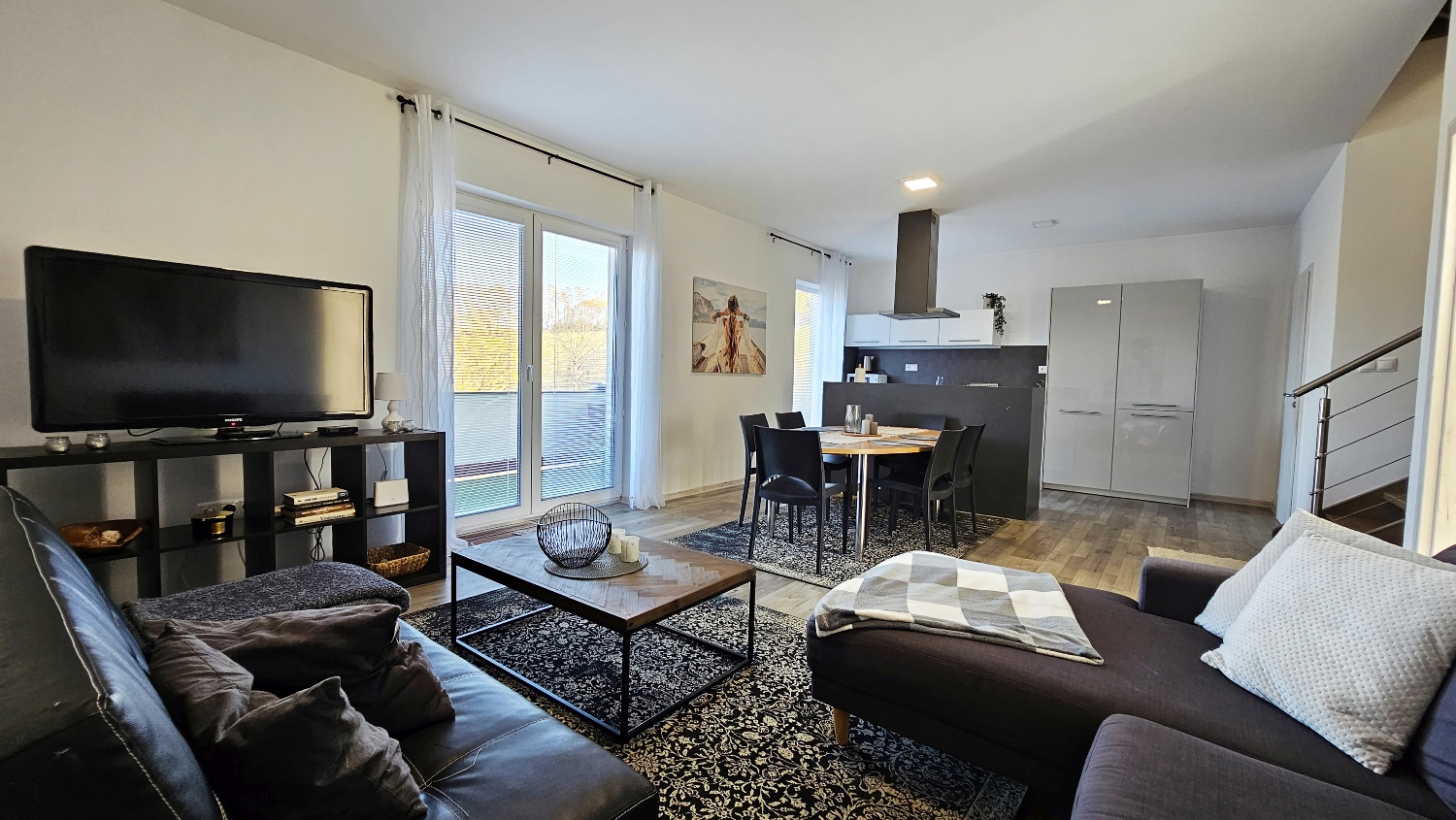 2 terasy a záhrada: 4-izbový mezonetový byt, zariadený, Žilina - Trnové, Cena: 279.900€